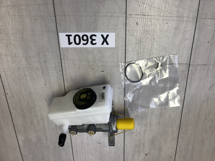 NISSAN HAUPTBREMSZYLINDER NEU ORIGINAL BOSCH D6010-5XF0A                          	II/01C/X3601