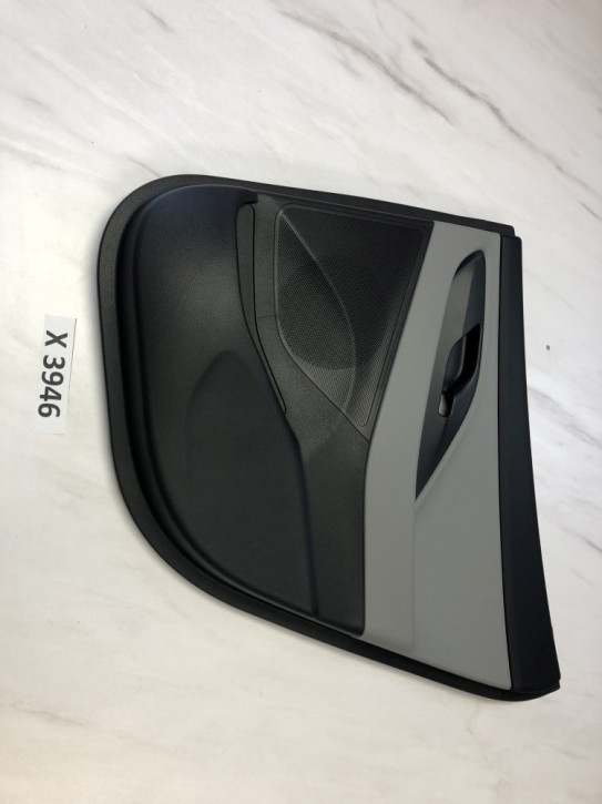 HYUNDAI I30 TÜRVERKLEIDUNG HINTEN RECHTS NEU ORIGINAL 83308-G4010                                        	57U/X3946