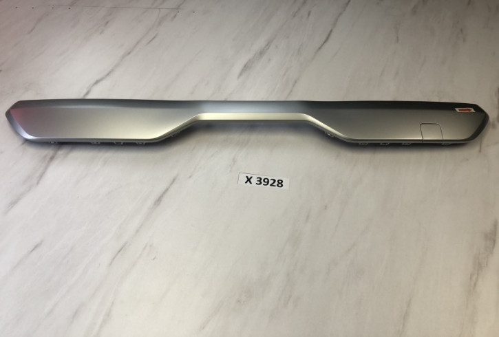 NISSAN QASHQAI HECKSTOßSTANGE VERKLEIDUNG NEU ORIGINAL 85072-6UA0A                                             	57U/X3928