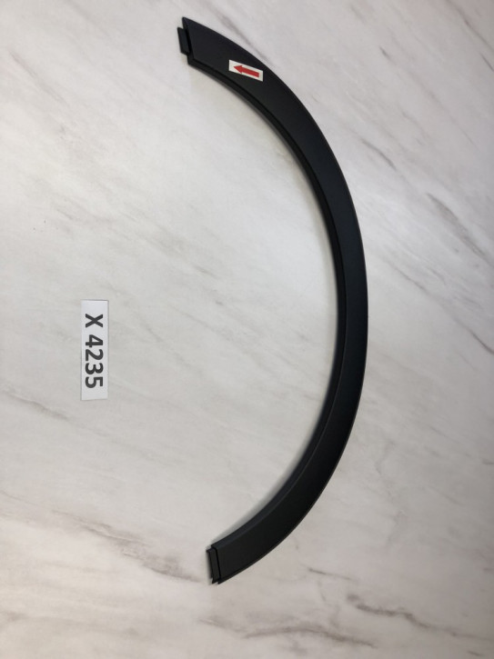 OPEL CROSS P17 KOTFLÜGEL ZIERLEISTE VORNE LINKS NEU ORIGINAL MOPAR 13482067                           	F2B/X4235