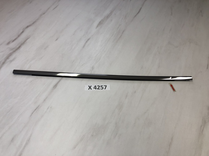 FORD FOCUS MK4 FENSTER SCHACHTLEISTE VORNE LINKS NEU ORIGINAL	2408331 / JX7B-A20563	T	X4257