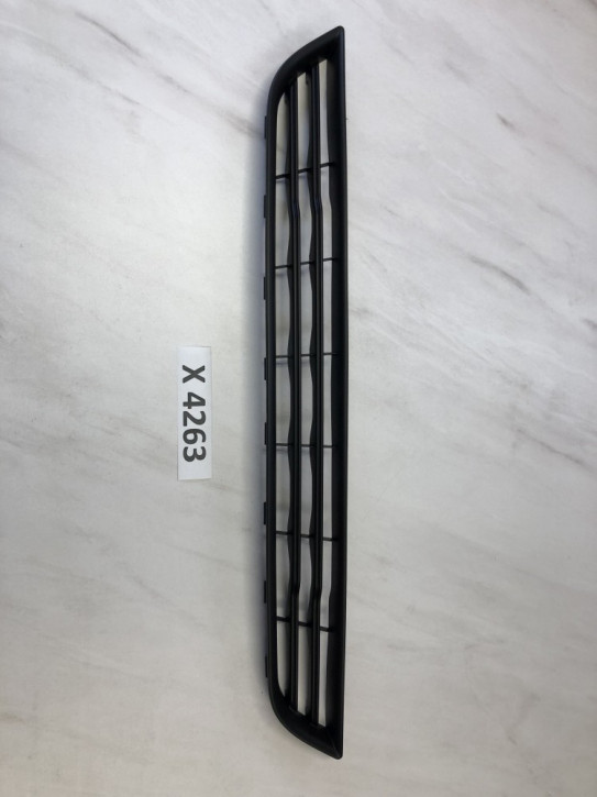 FORD FIESTA 2012-2019 KÜHLERGRILL NEU ORIGINAL 1801374                              	D3D/X4263