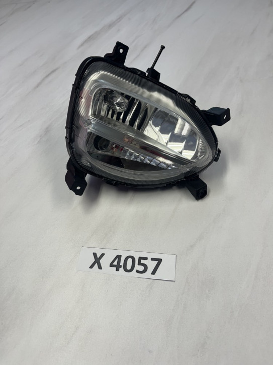 HYUNDAI I20 II NEBELSCHEINWERFER LINKS NEU ORIGINAL 92201-C8900                              	P1C/X4057