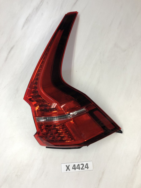 VOLVO XC60 LED RÜCKLICHT RECHTS 32228915 II/R X4424