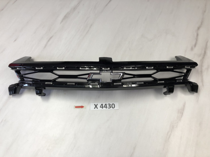 CHEVROLET CAMARO KÜHLERGRILL OHNE EMBLEM NEU ORIGINAL 23455472 / 23382785 D2D X4430