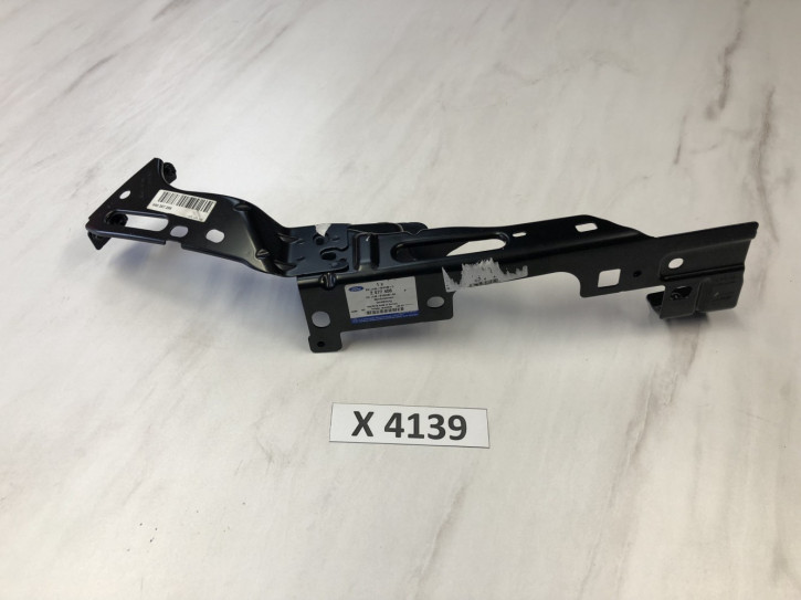 FORD KUGA II 2015 HALTERUNG KOTFLÜGEL VORNE LINKS NEU ORIGINAL 2577406                                	A3E/X4139