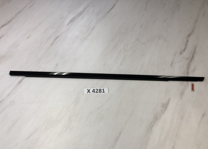 HYUNDAI ELANTRA GT 2018-2020 FENSTER CHACHTLEISTE GLANZ SCHWARZ NEU ORIGINAL 82210-G1010                           	R/X4281