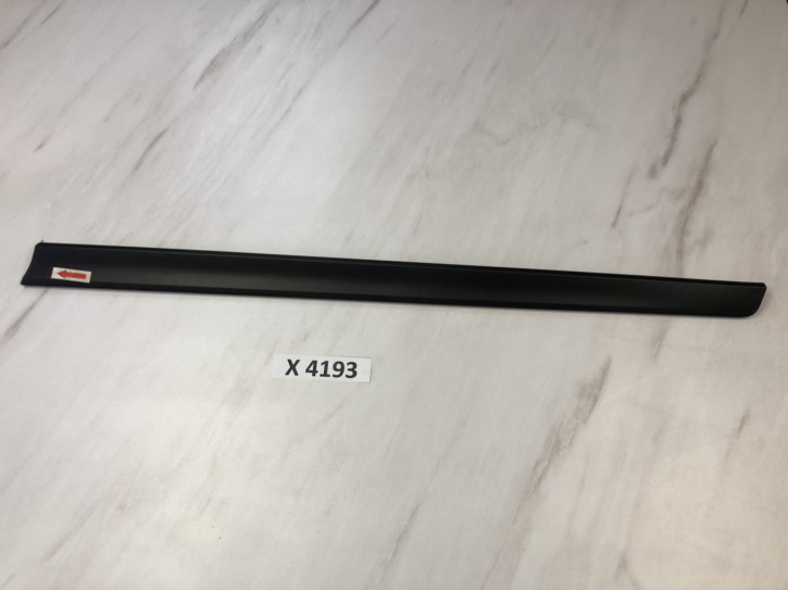 NISSAN X-TRAIL T32 TÜR ZIERLEISTE VORNE RECHTS NEU ORIGINAL 80876-4CE0A                                	H3C/X4193