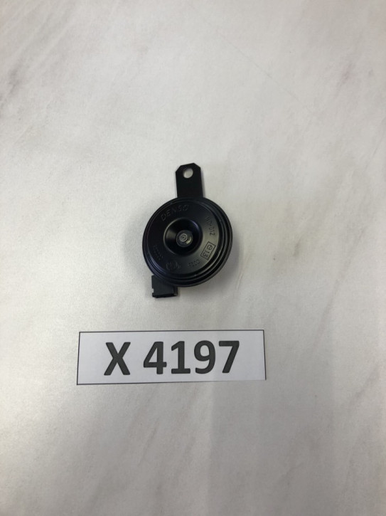 TOYOTA C-HR HYBRID 2016-2023 SIGNALHORN HUPPE NU ORIGINAL 86520-02140                                   I4C/X4197