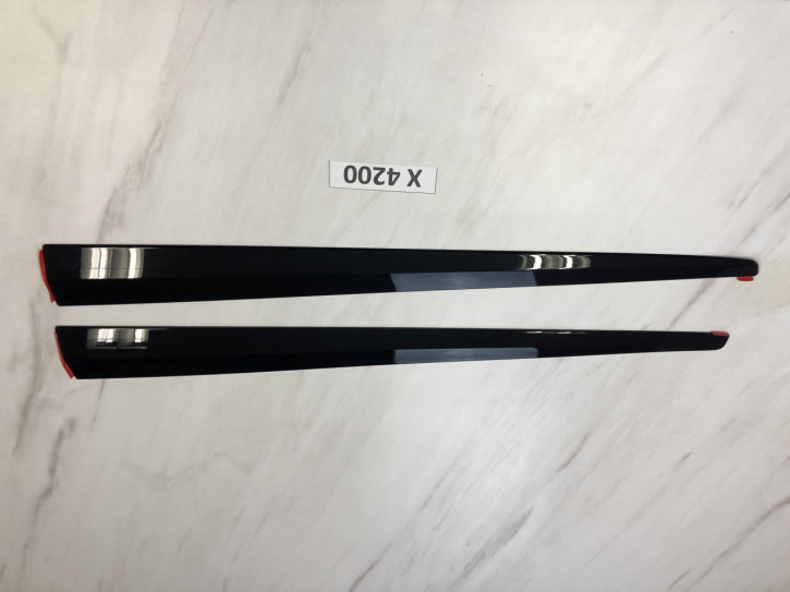 NISSAN MICRA K14 2016-2021 2x TÜR ZIERLEISTE VORNE LINKS U. RECHTS NEU ORIGINAL KE760-5FA                               	H3C/X4200