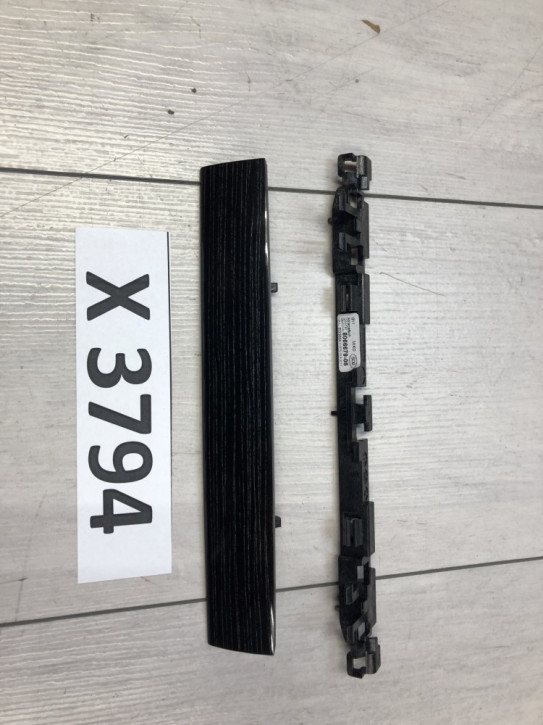 BMW 7 G11 G12 MITTELKONSOLEVERKLEIDUNG NEU ORIGINAL 8066679                                       	B4D/X3794