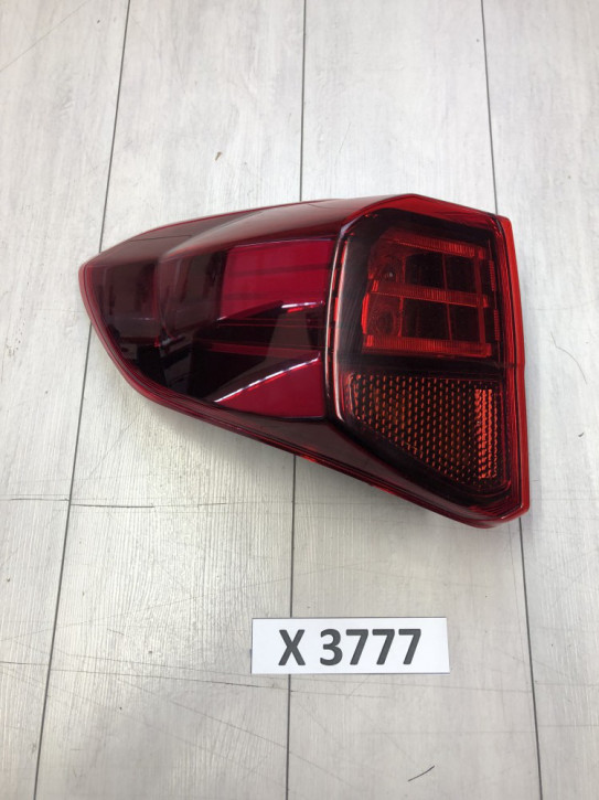 SUZUKI VITARA 2019 RÜCKLEUCHTE LINKS AUßEN NEU ORIGINAL 35670-86R00                                  	II/01E/X3777