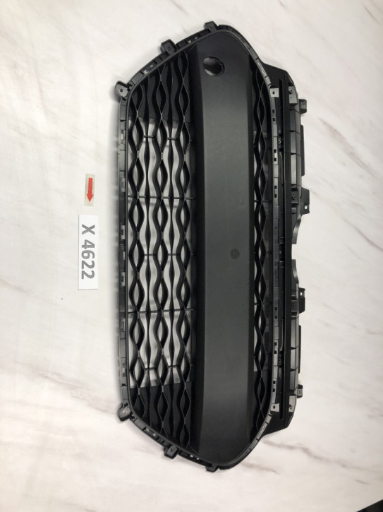 HYUNDAI I10 	86569-B9000	KÜHLERGRILL NEU ORIGINAL	E3D	X4622