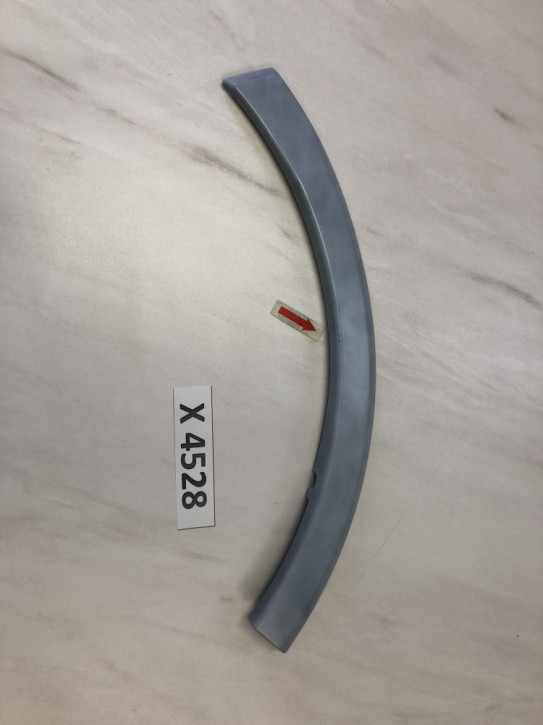 FORD TOURNEO CUSTOM BUS RADLAUFZIERLEISTE HINTEN RECHTS GRUNDIERT NEU ORIGINAL 2387851 / PKK21-V278L00 I3D X4528