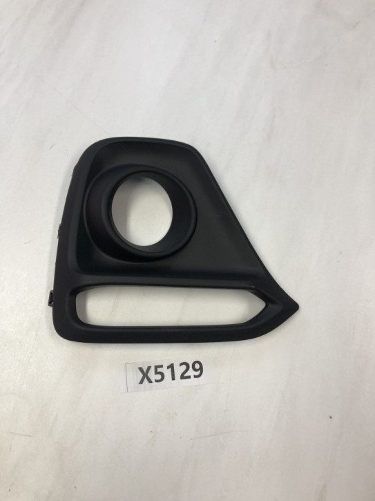 SUZUKI SX4 S-CROSS II	NEBEL SCHEINWERFER ABDECKUNG VORNE LINKS NEU ORIGINAL	71761-63T	H3D	X5129