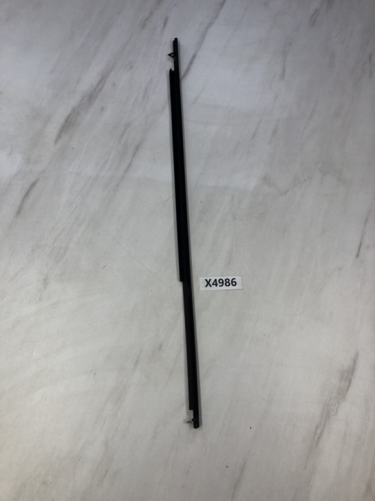 TOYOTA COROLLA 19-24	TÜRSCHACHTLEISTE HINTEN RECHTS NEU ORIGINAL	75730-02470	T	X4986