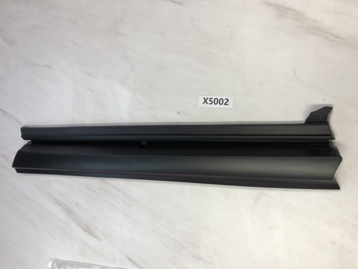 LEXUS NX250-NX450H+ 22-24	TÜR UNTERTEIL VORNE RECHTS NEU ORIGINAL	75073-78020	D2C	X5002