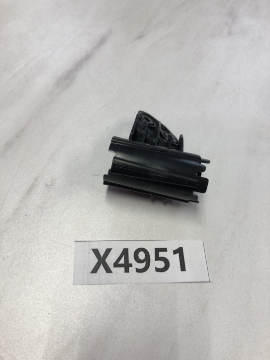 HYUNDAI TUCSON TL	SCHEINWERFER WASCHDÜSE HALTERUNG LINKS NEU ORIGINAL	D7986-02590	H1E(9)	X4951