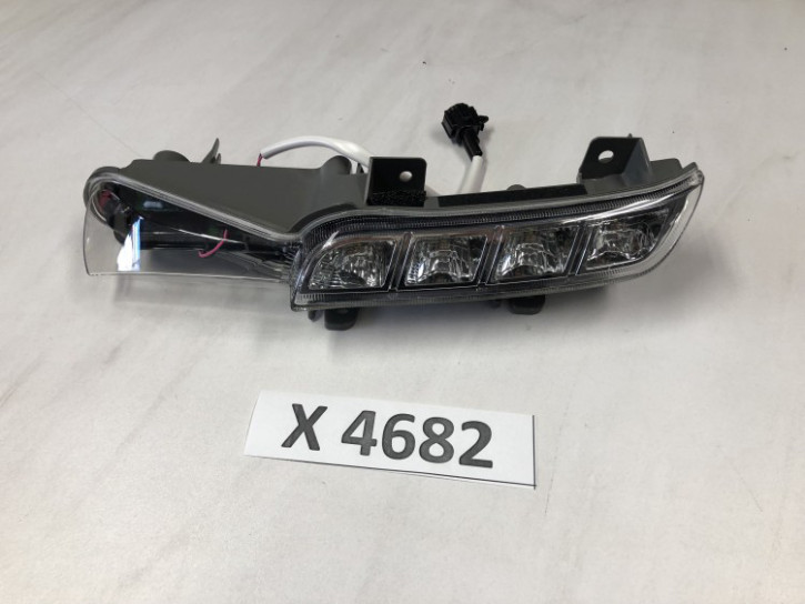 NISSAN 370Z 	TAGFAHRLICHT RECHTS NEU ORIGINAL	2600-3GY1B	II/8B	X4682