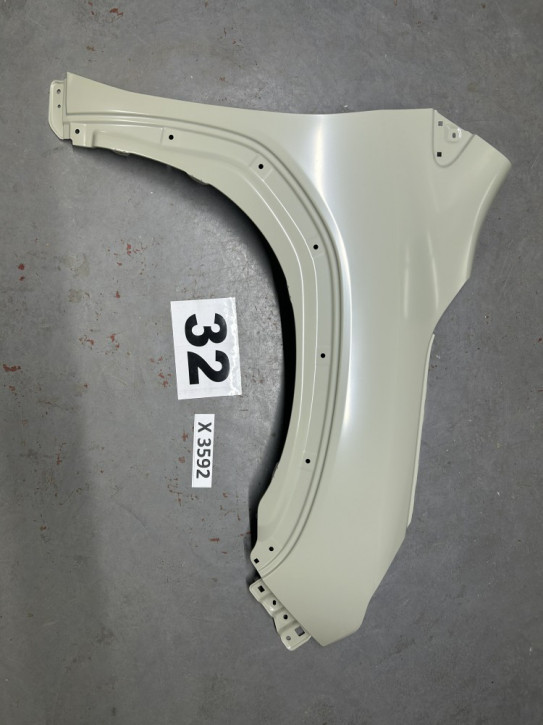 SUZUKI S-CROSS II 22-	KOTFLÜGEL VORNE RECHTS ORIGINAL NEU	57611-63T10 5761163T10	32	X3592