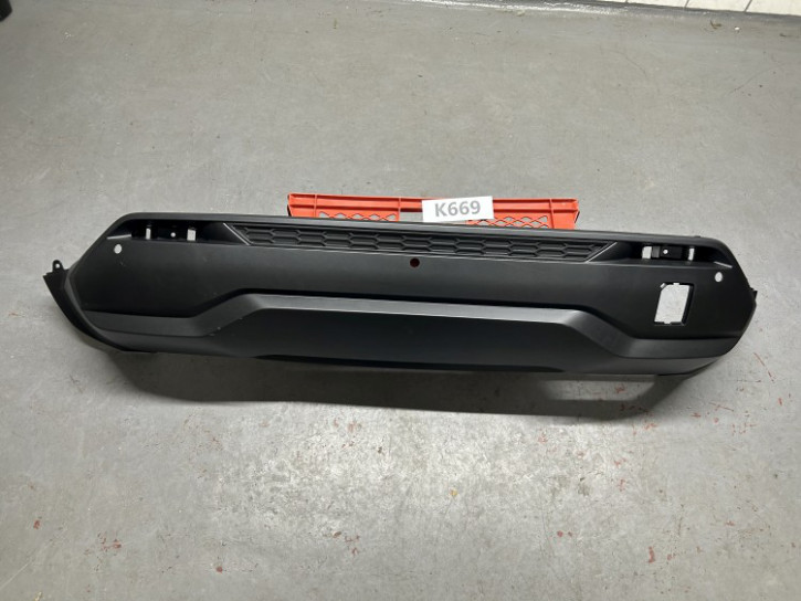 NISSAN JUKE II F16 19-	STOßSTANGENANSATZ HINTEN UNTEN NEU ORIGINAL   	850B2 6PA0A / 850B2 6PA0C		K669