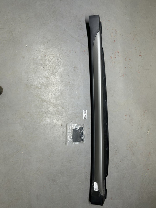 HYUNDAI TUCSON TL 15-	SEITENSCHWELLER RECHTS NEU ORIGINAL 	87754-D7100 / 87752-D7110		ESN640