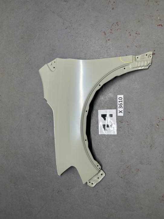 SUZUKI SX4 S-CROSS JY	KOTFÜGEL VORNE LINKS ORIGINAL NEU	57711-61M10 5771161M10	11	X3610