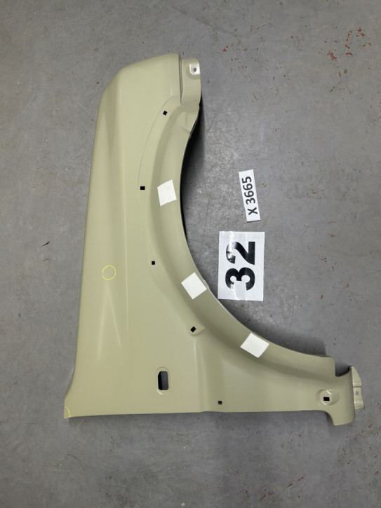 SUZUKI JIMNY	KOTFLÜGEL VORNE RECHTS ORIGINAL NEU	58611-81A00 5861181A00	32	X3665