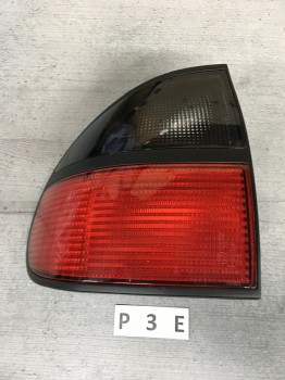 Original Renault Laguna I Rückleuchte links Valeo - 7700820052