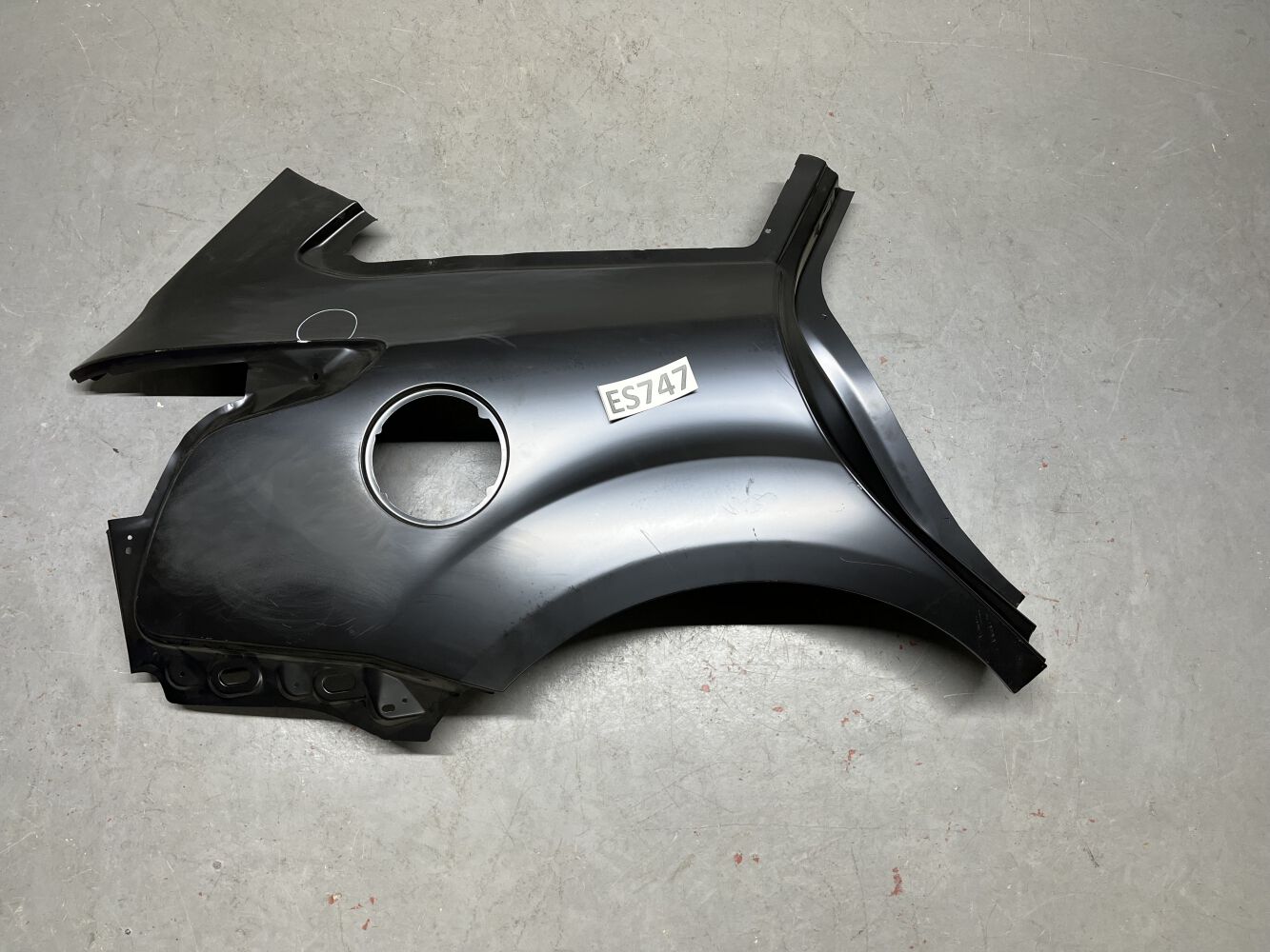 FORD FOCUS III 10- SEITENWAND HINTEN RECHTS ORIGINAL NEU 1726579 